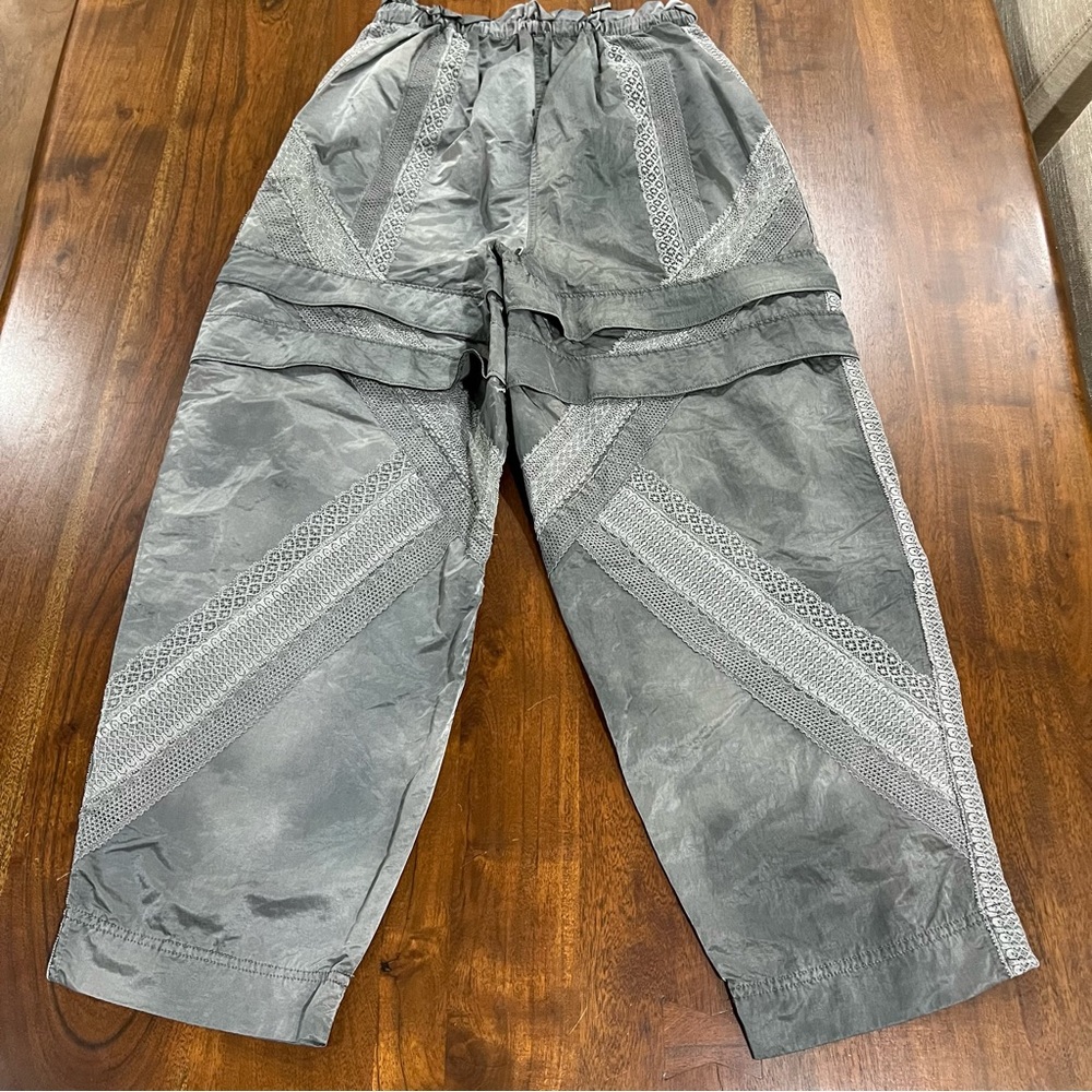 Free People Movement Trailhead Convertible Gray Lace Pants/ Shorts Size Small - Picture 4 of 10